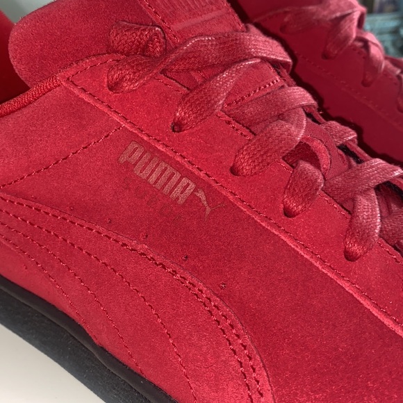 Red Suede Men’s Puma Sneakers - Worn Once Indoors - Picture 3 of 13